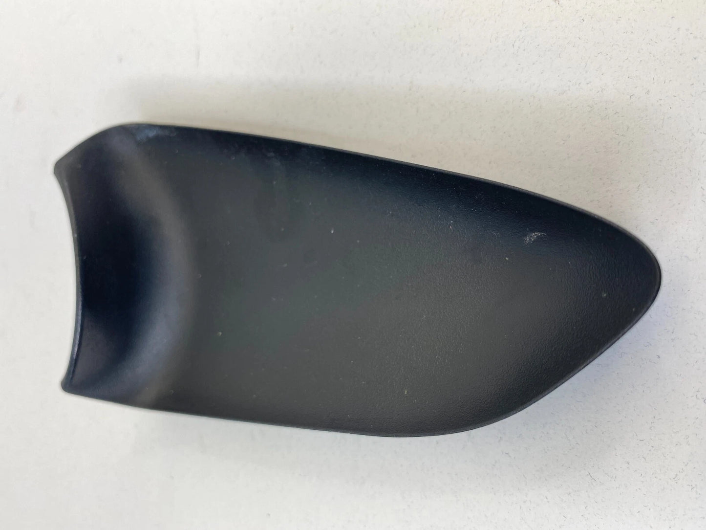 2009-2013 TOYOTA MATRIX FRONT RIGHT INNER DOOR HANDLE BEZEL CAP COVER 69277-0212