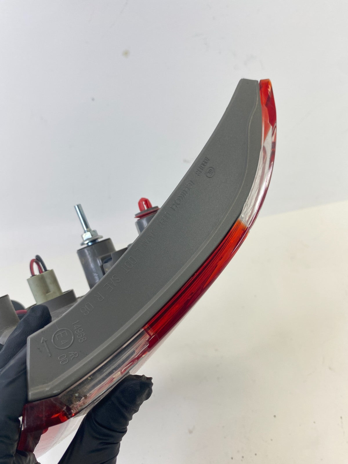 2011-2014 Nissan Murano Rear Left Side Gate Mounted Taillight Backup Lamp Assy