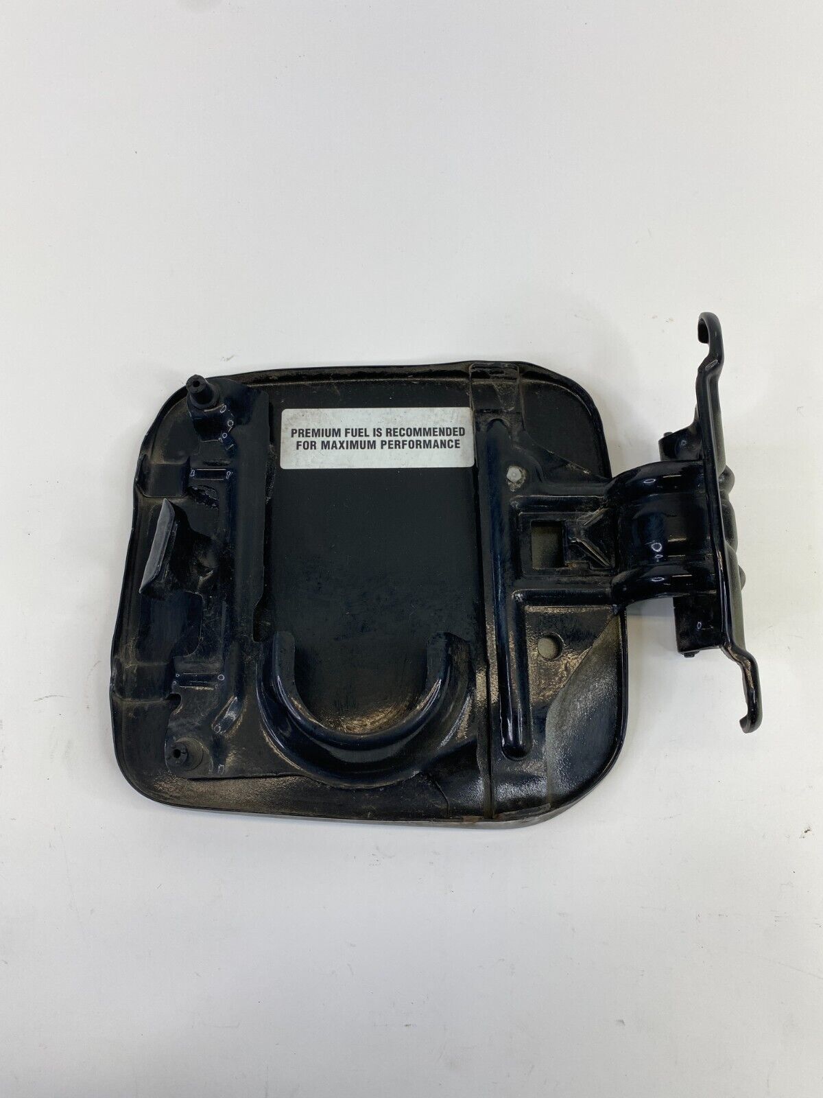 2004-2008 Nissan Maxima SEDAN Fuel Filler Door Gas Lid Cover Assembly OEM