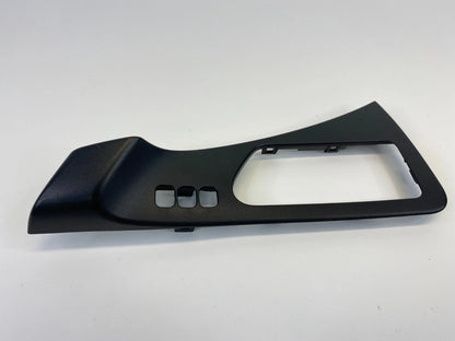03-05 NISSAN MURANO FRONT LEFT DRIVER DOOR INNER DOOR HANDLE BEZEL TRIM COVER