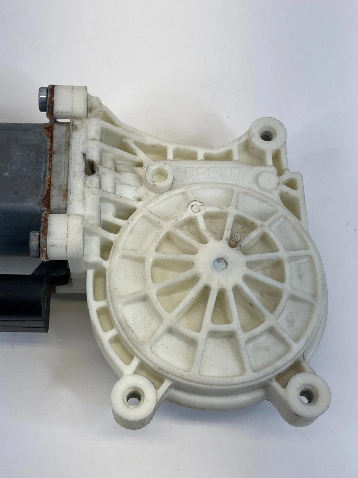 2010-2019 FORD TAURUS REAR LEFT SIDE DOOR POWER WINDOW MOTOR