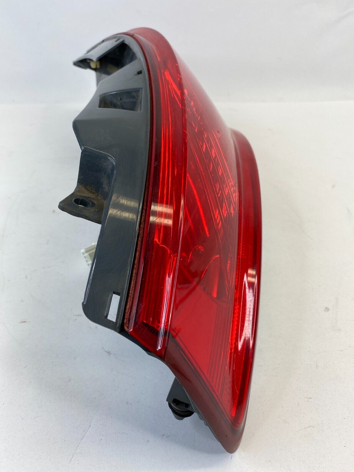 2003 2004 2005 Nissan Murano Rear Left Driver Tail Light Taillight Taillamp