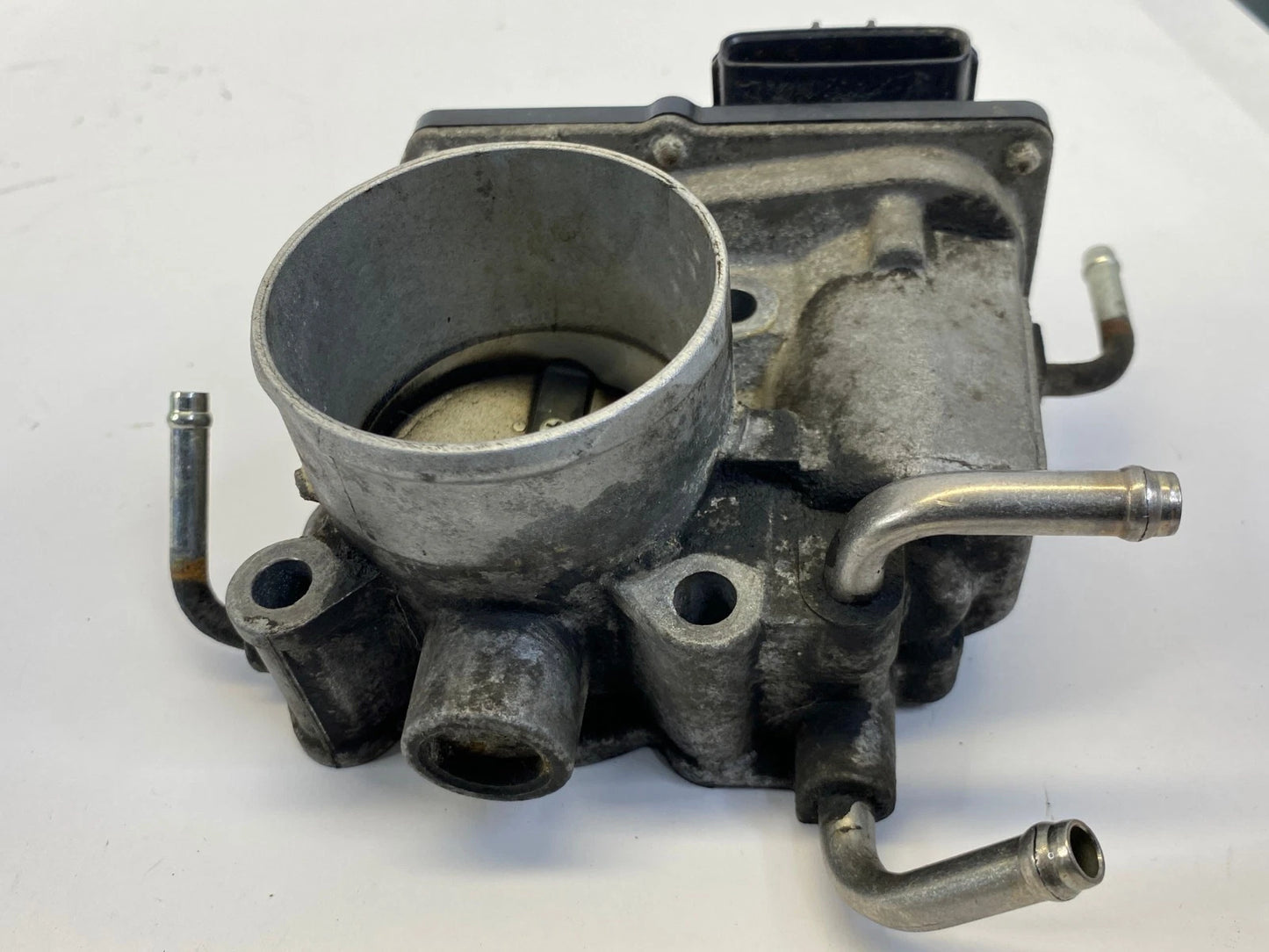 2005-2008 TOYOTA RAV4 06-11 CAMRY 2.4L THROTTLE BODY OEM 22030-28070
