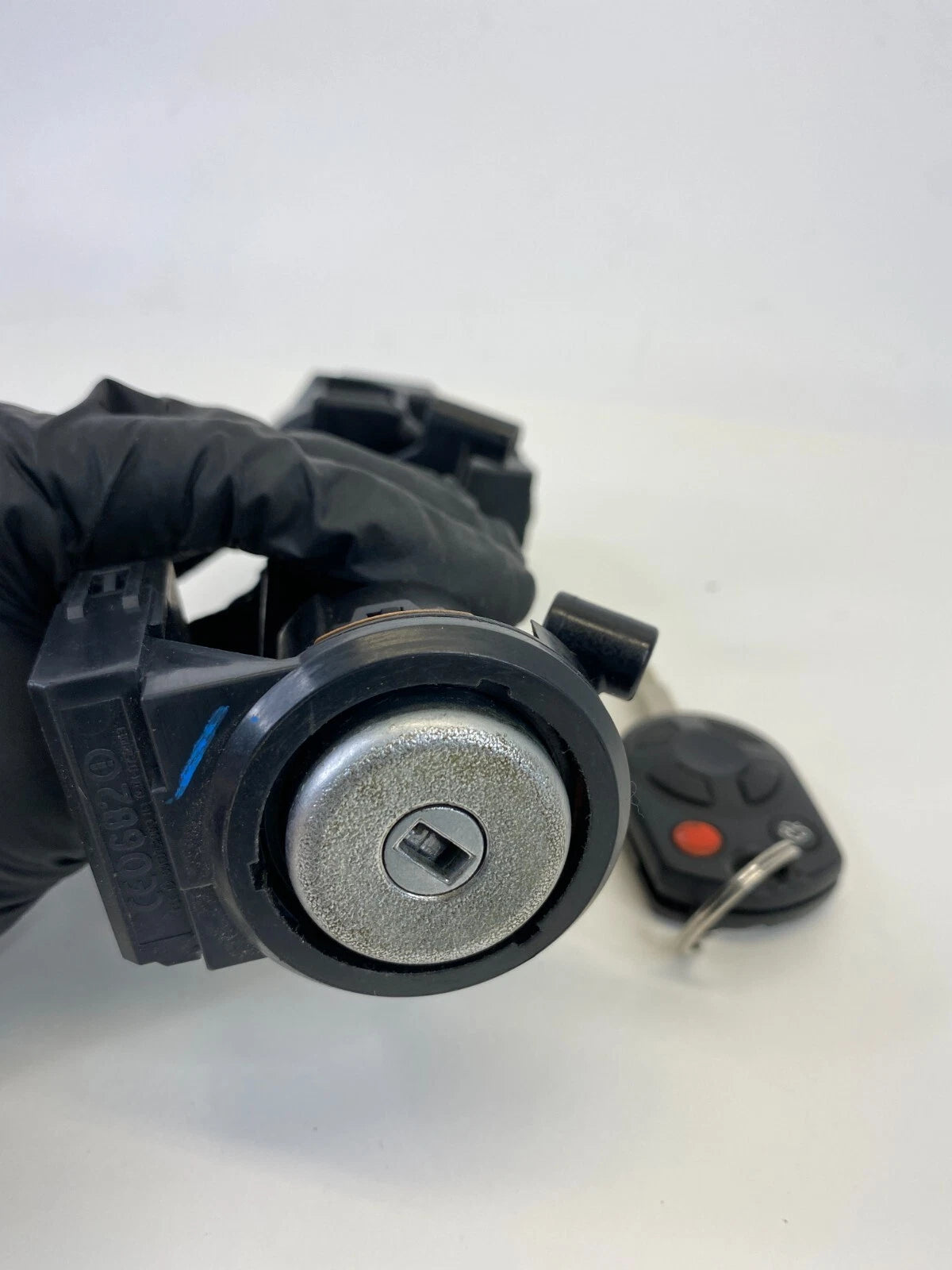 2013-2018 FORD FOCUS IGNITION SWITCH LOCK CYLINDER W/ KEY ASSEMBLY DG9C-3F642