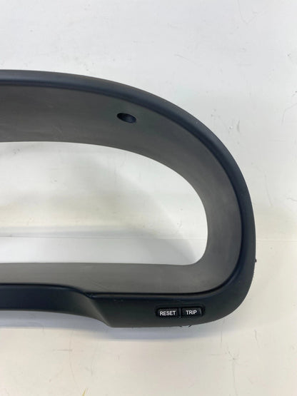 07-09 HYUNDAI SANTA FE DASH CLUSTER SPEEDOMETER COVER BEZEL TRIM 84831-2B000 OEM