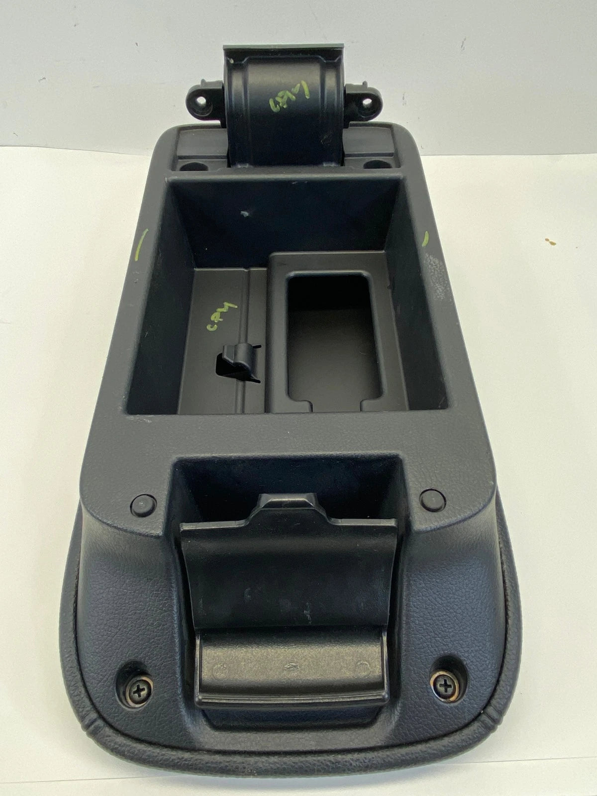 2018-2020 MITSUBISHI OUTLANDER SPORT ARMREST CENTER CONSOLE LID COVER FRONT OEM