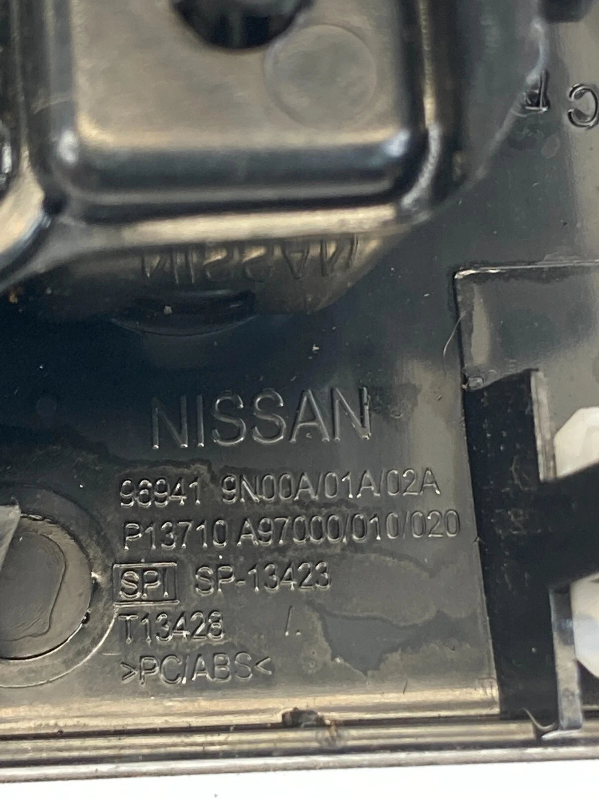 09-12 NISSAN MAXIMA FLOOR GEAR SHIFT SHIFTER SELECTOR PLATE BEZEL 969419N00A