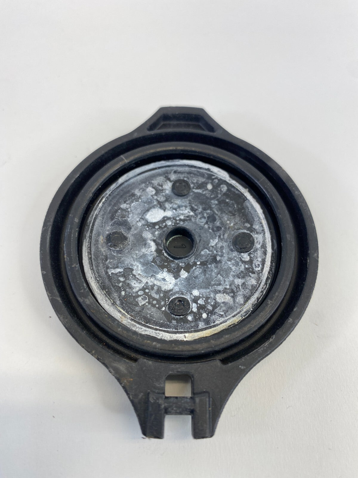 13-18 Hyundai Santa Fe Sport Radiator Engine Coolant Reservoir Tank Cap Cover