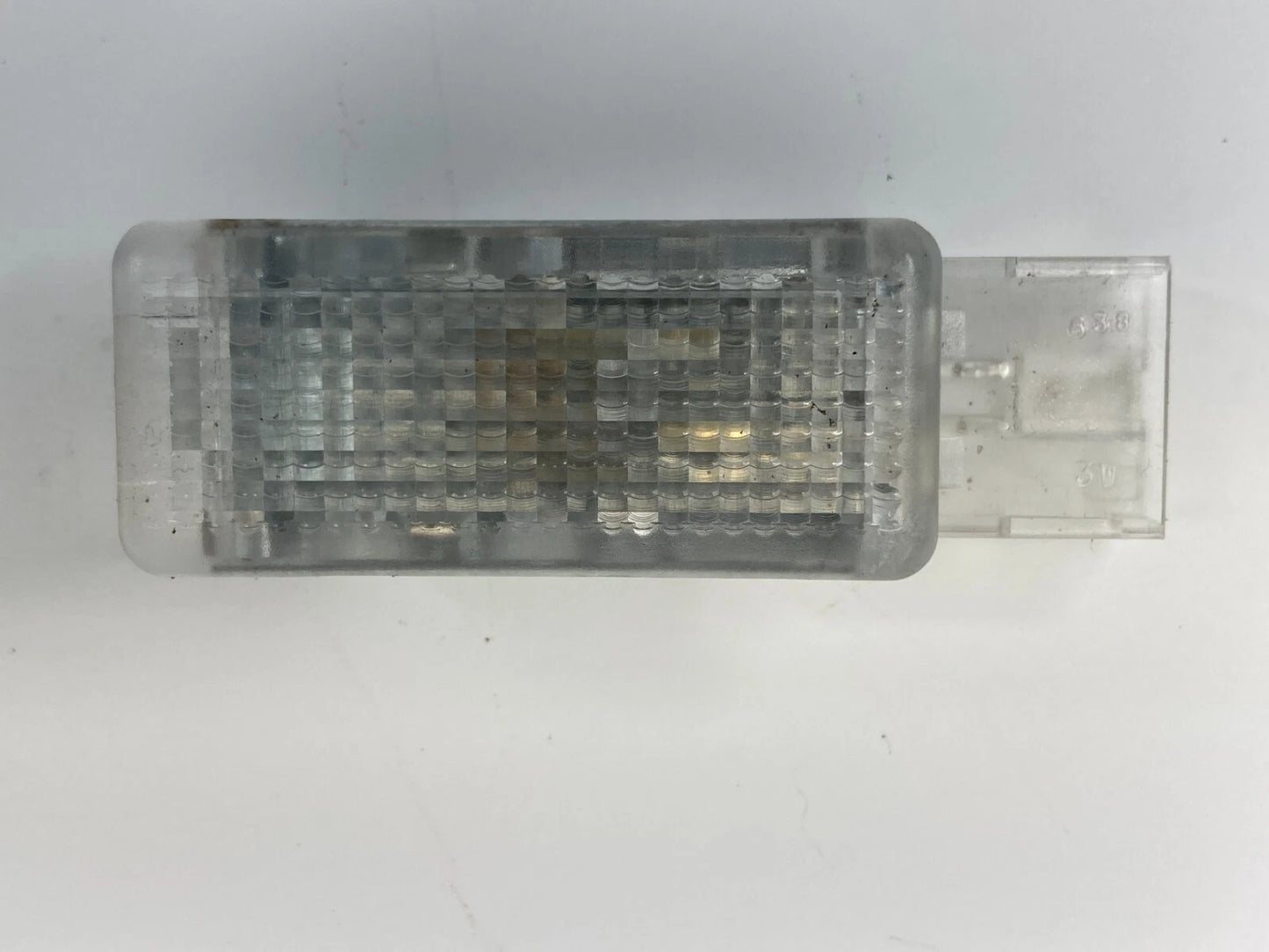 2007-2018 VOLKSWAGEN JETTA 07-21 GTI GLOVE BOX COUTESY LIGHT LAMP 7L0947415 OEM