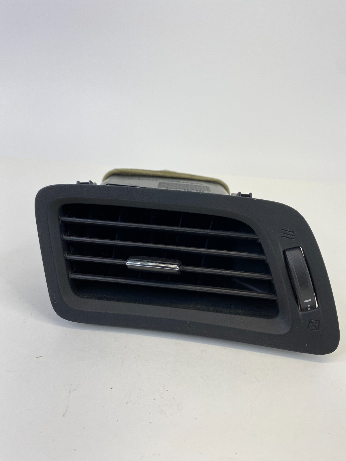 13-18 Acura ILX Center Dash Right Side A/C Heater Air Vent Outer 77635-TX6-A0