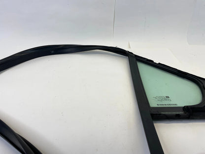 2010-2017 CHEVROLET EQUINOX REAR RIGHT DOOR VENT QUARTER WINDOW GLASS FIXED OEM