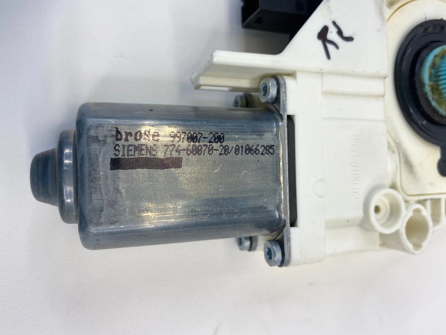 2006-2009 AUDI A6 QUATTRO REAR LEFT SIDE POWER WINDOW MOTOR 4F0959801C OEM