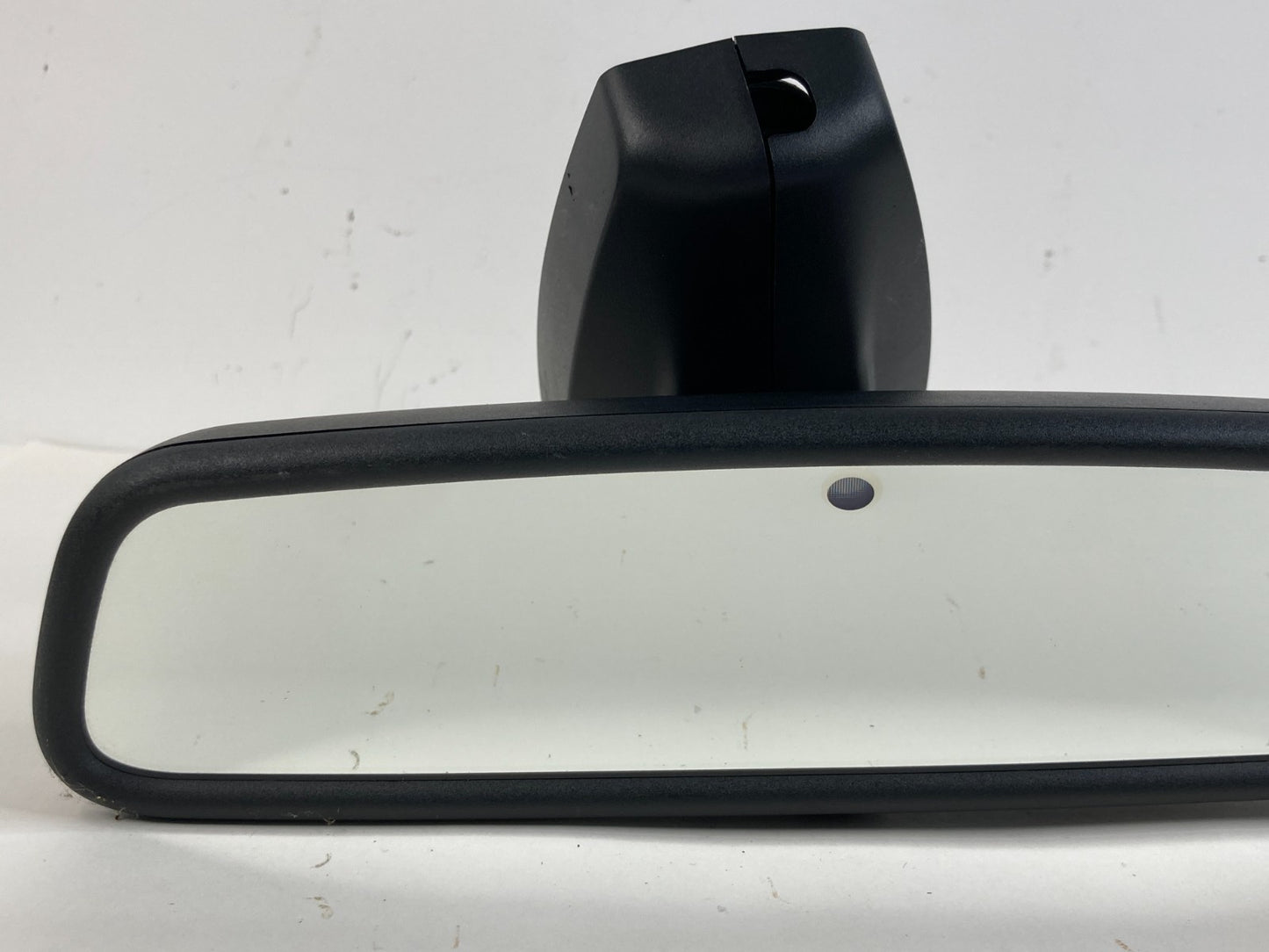 2006 2007 BMW 530xi Inside Rear View Interior Mirror E11-015891 OEM