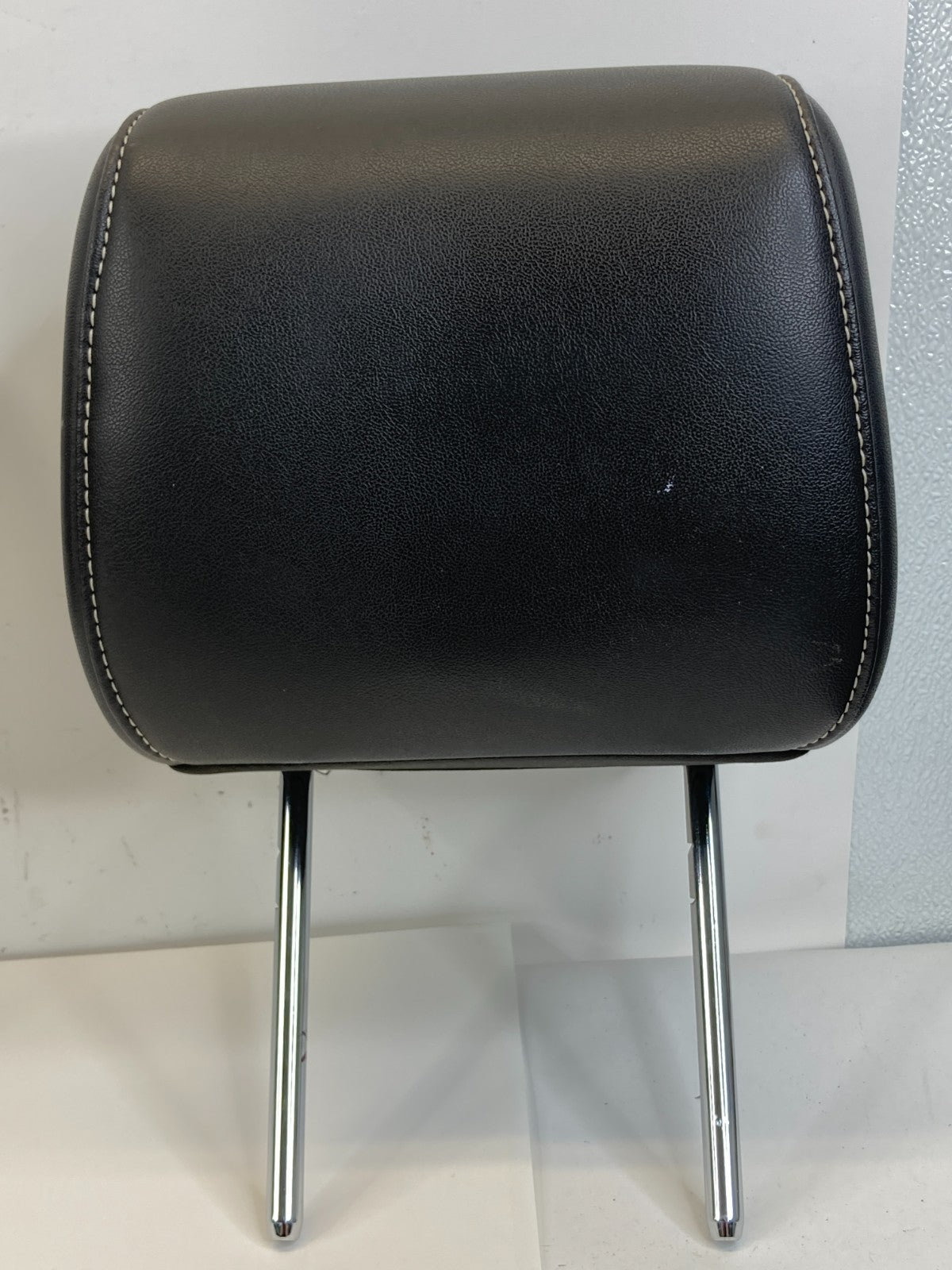 2009-2012 Ford Flex Front Left & Right Seat Headrest Head Rest OEM