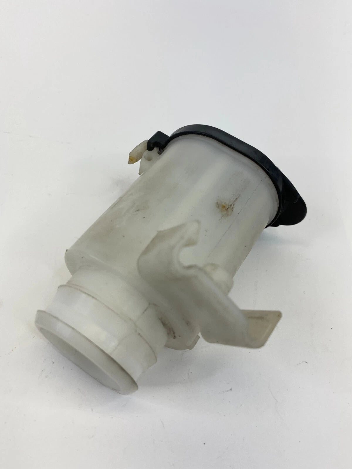 00-05 TOYOTA CELICA WINDSHIELD WIPER FLUID FILLER TUBE NECK W/ CAP E11001102 OEM