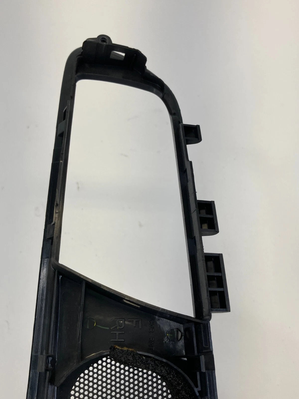 2006-2009 SUBARU OUTBACK FRONT RIGHT SIDE INTERIOR DOOR HANDLE COVER BEZEL OEM