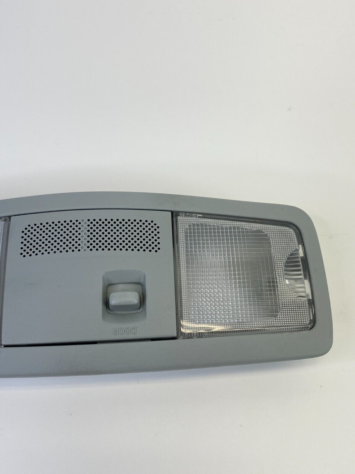 2008-2017 Mitsubishi Lancer 2007-2013 Outlander Front Dome Map Light Lamp OEM