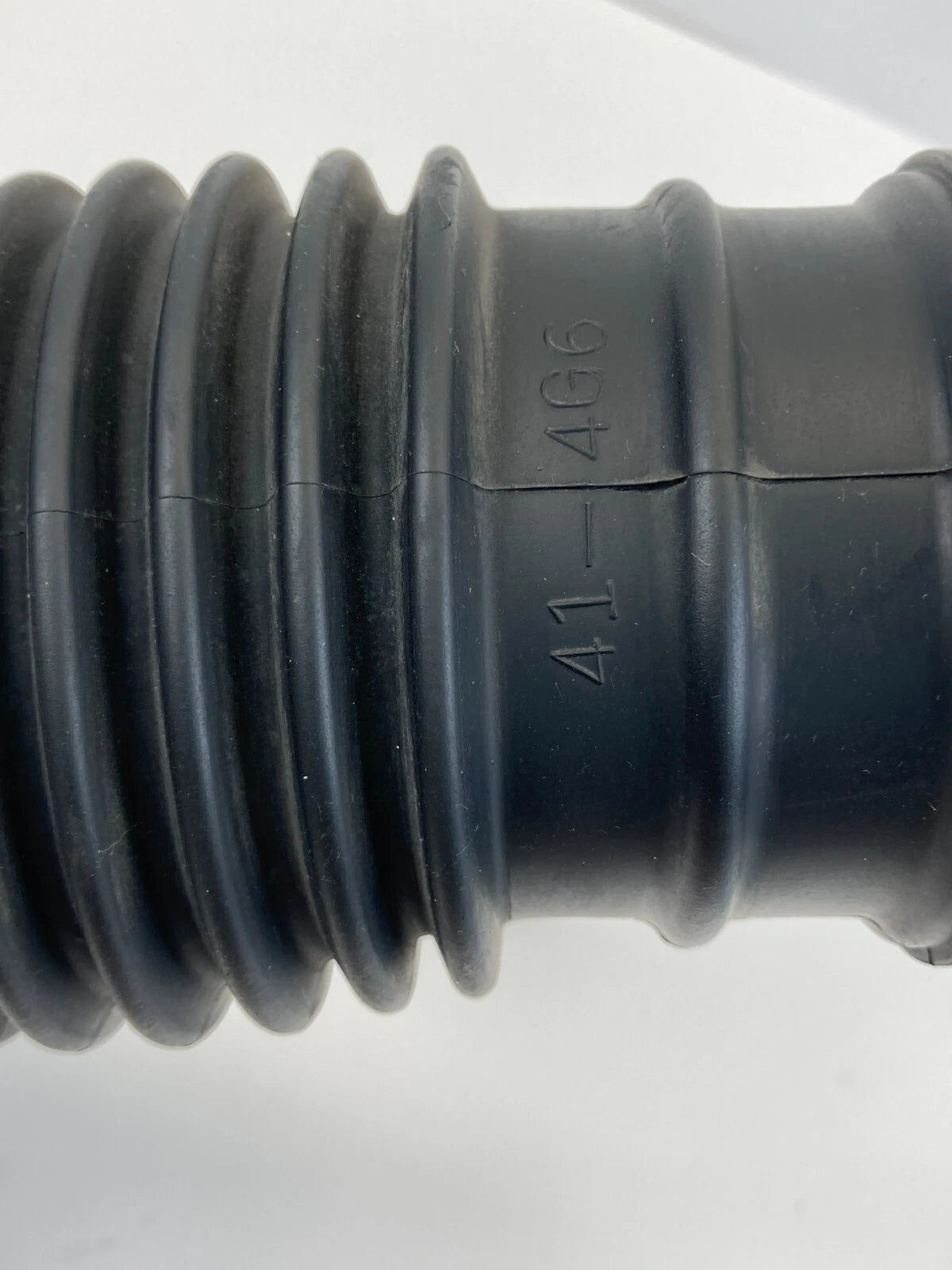 08-12 MITSUBISHI GALANT 2.4L ENGINE AIR INTAKE CLEANER DUCT HOSE OEM 1505A394