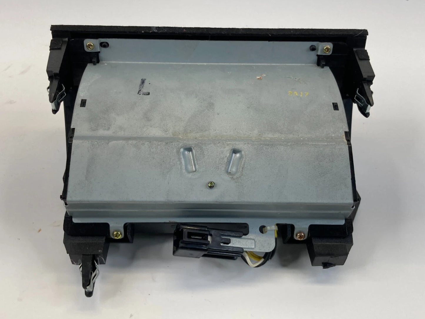 1998-2005 LEXUS GS300 CENTER CONSOLE DASH ASHTRAY ASH TRAY STORAGE OEM