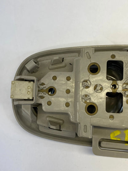 2005 2006 CHEVY TRAILBLAZER EXT CENTER ROOF DOME COURTESY LIGHT ASSY OEM
