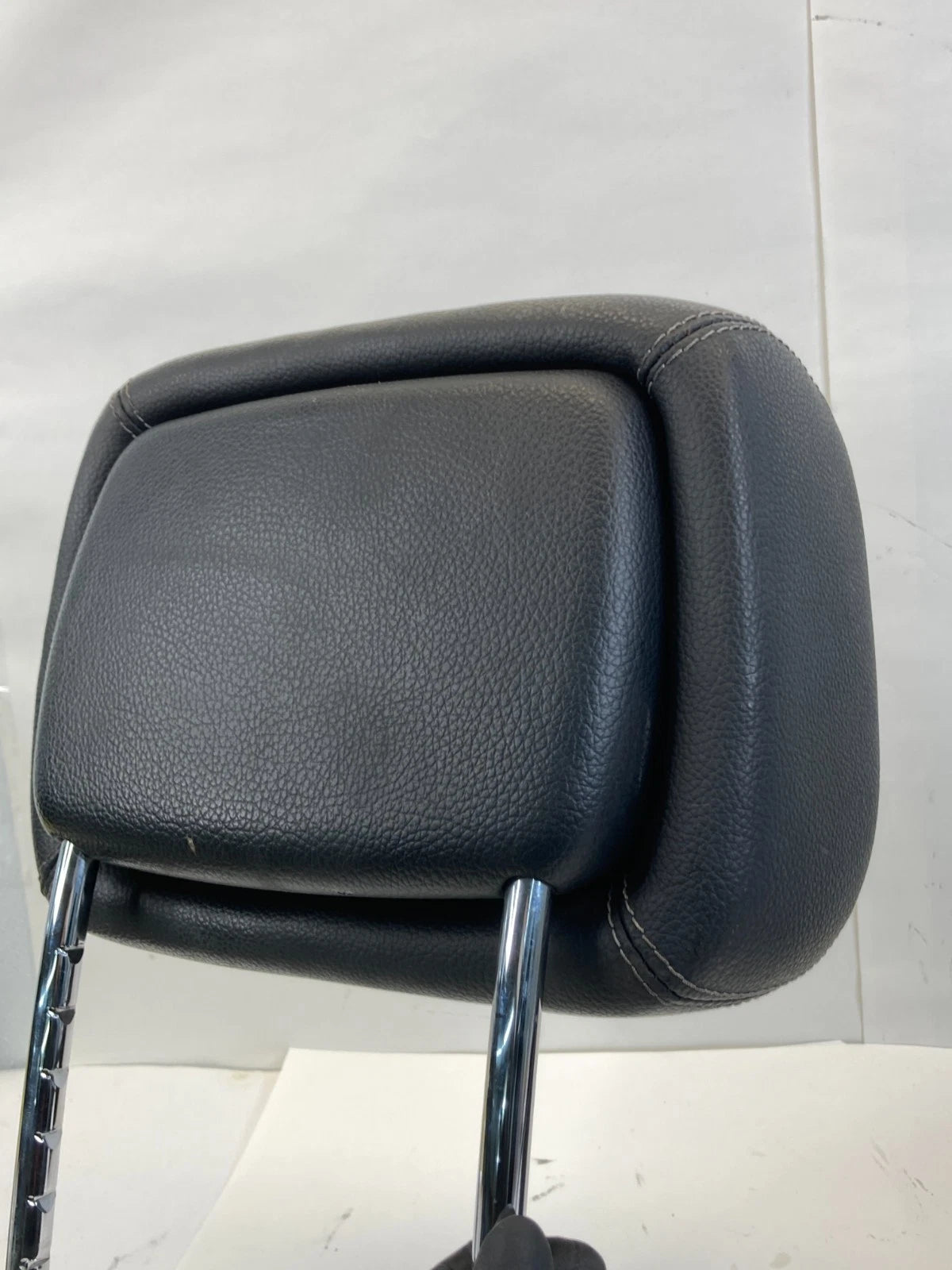 2007-2012 MERCEDES-BENZ GL450 FRONT LEFT & RIGHT HEADREST HEAD REST PAIR SET OEM