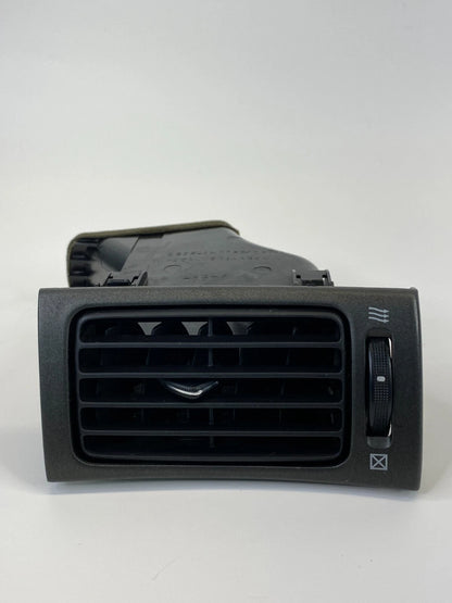2002 2003 LEXUS ES300 DASH RIGHT A/C AIR VENT GRILLE OUTER OUTLET 55670-33120