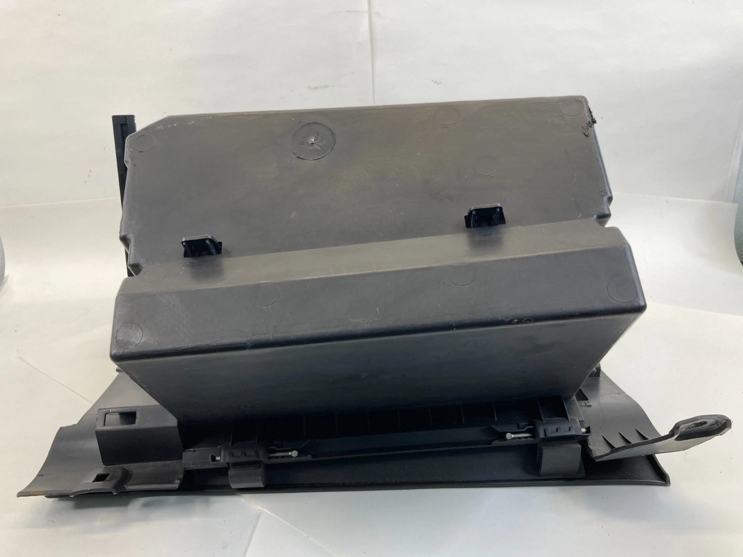 13-16 FORD ESCAPE GLOVE BOX GLOVEBOX STORAGE COMPARTMENT CJ54-S060T10-AMW OEM