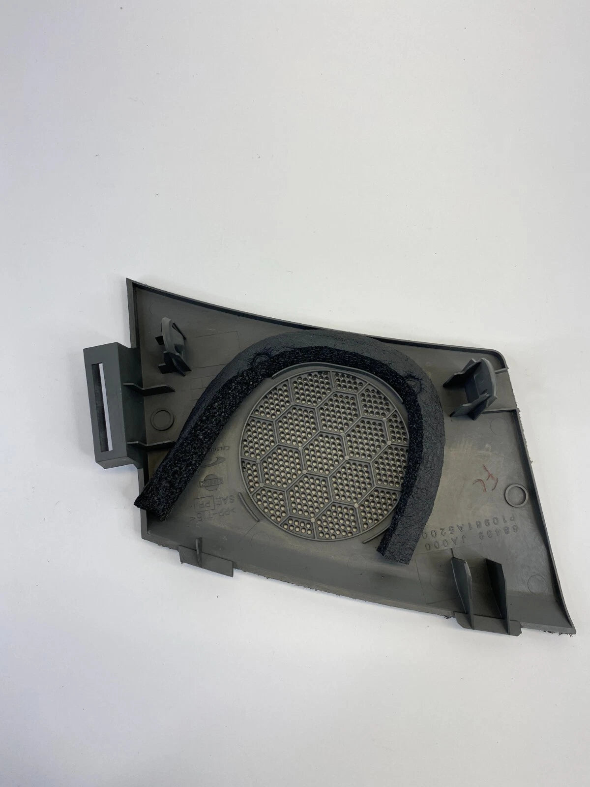 2007-2013 NISSAN ALTIMA LH DRIVER DASH SPEAKER GRILLE COVER TRIM 68499-JA000 OEM