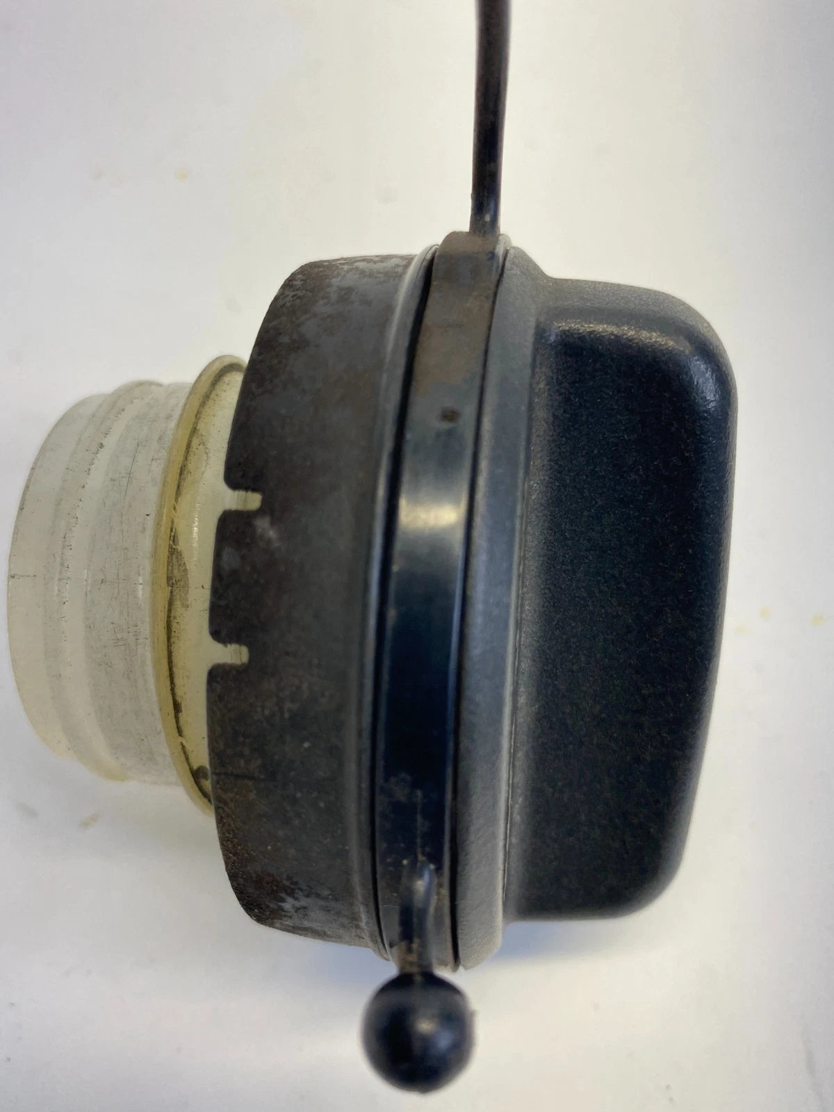 2003-2007 HONDA ACCORD SEDAN GAS FUEL FILLER TANK LID COVER CAP OEM
