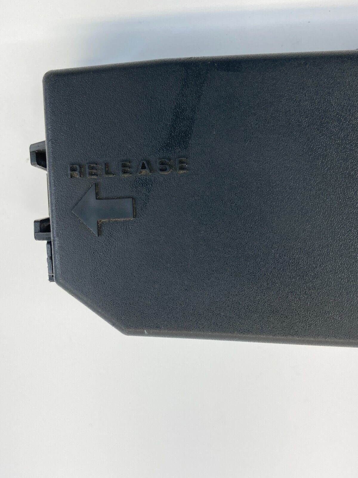 2008-2011 Ford Focus 2.0L Engine Fuse Relay Box Cover Lid Cap 8S4T-14A003AC OEM