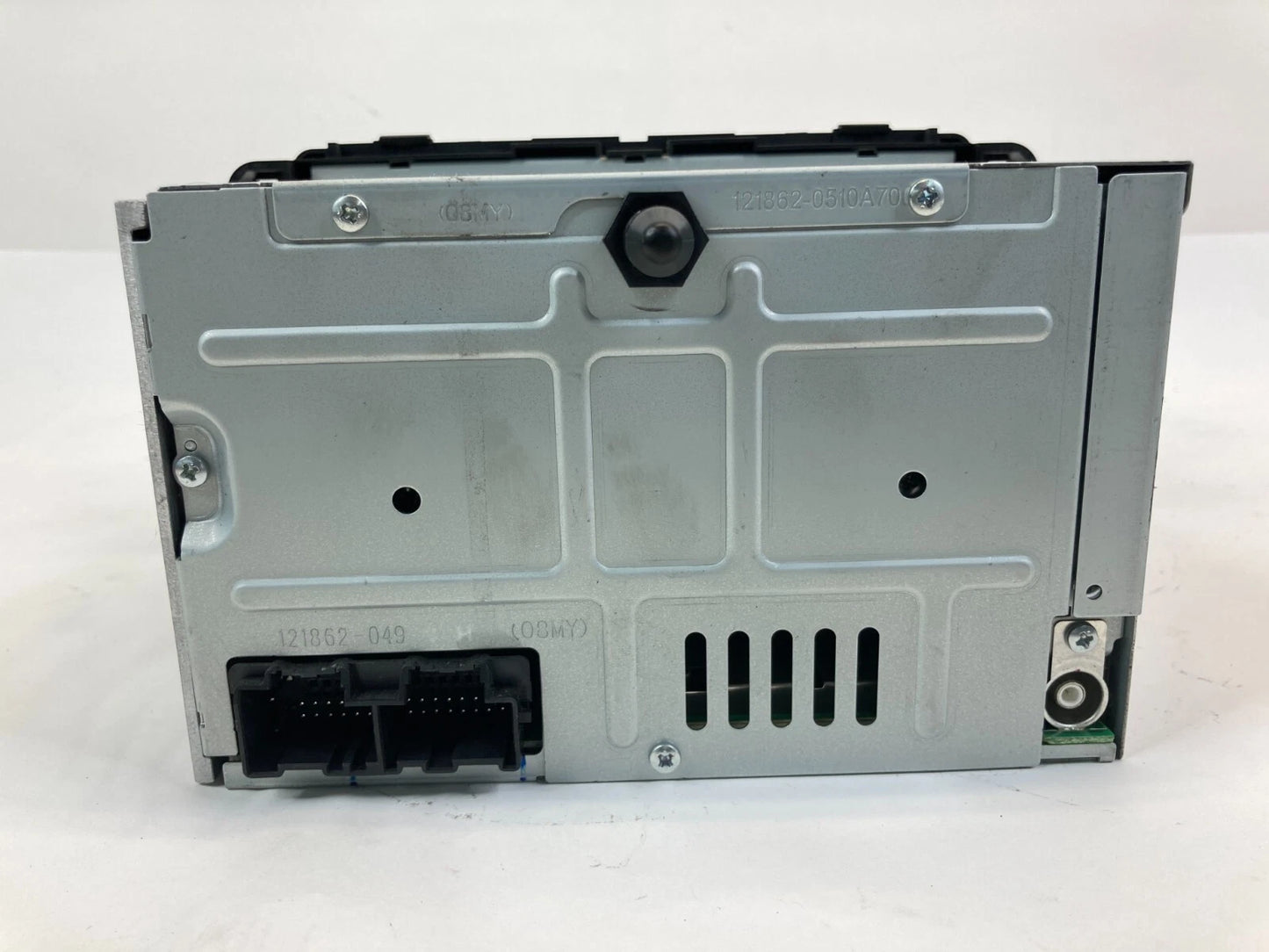 2009 09 SATURN VUE RADIO AM/FM STEREO MP3 CD PLAYER RECEIVER UNIT 20790696 OEM