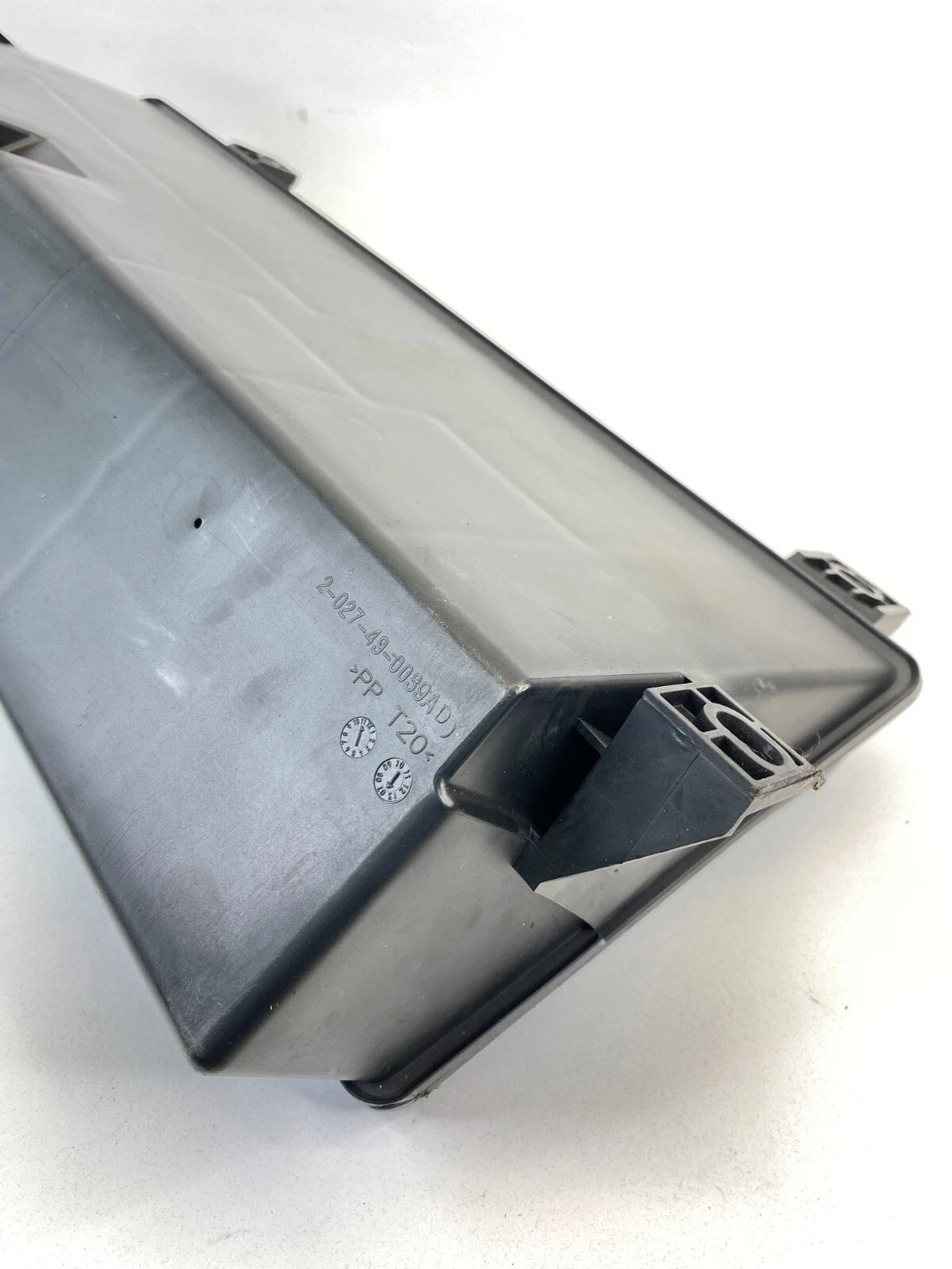 06-12 MERCEDES-BENZ R350 REAR SUBWOOFER LOUD SPEAKER A2518200002 HARMAN/KARDON