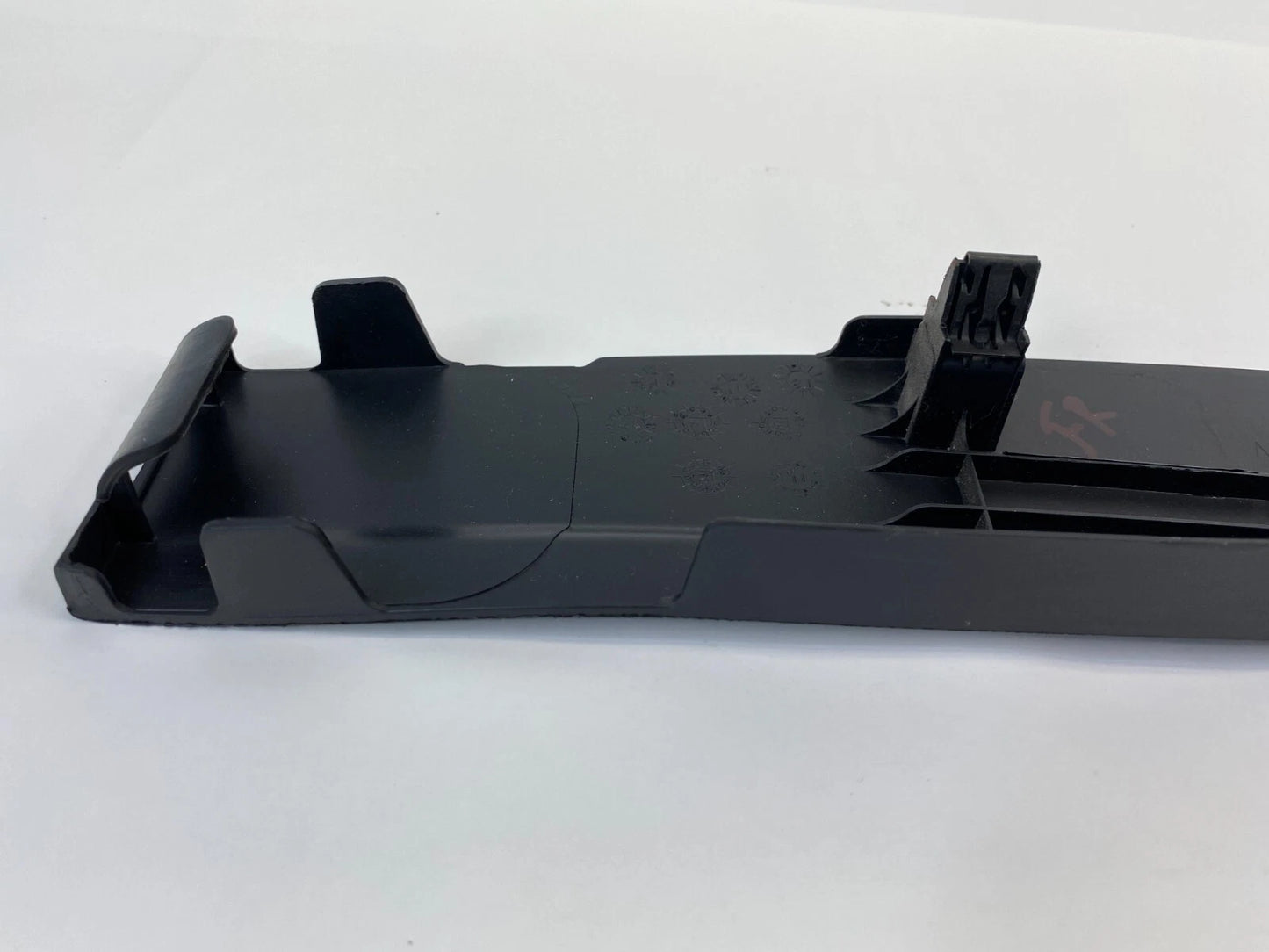 16-19 FORD EXPLORER POLICE INTERCEPTOR FRONT RIGHT PILLAR A MIDDLE KICK PANEL