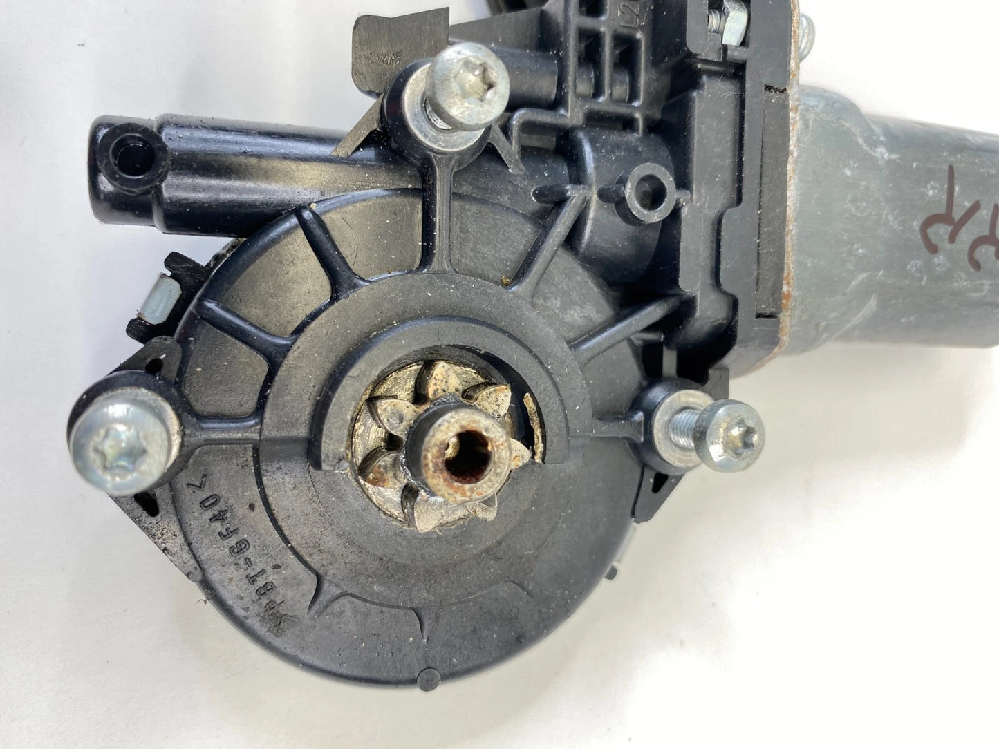 2003-2013 TOYOTA MATRIX REAR RIGHT SIDE DOOR POWER WINDOW MOTOR 85720-AE010 OEM