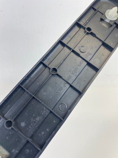 07 08 Infiniti G35 09-13 G37 Sedan Front Right Door Sill Scuff Plate 769B0-JK600