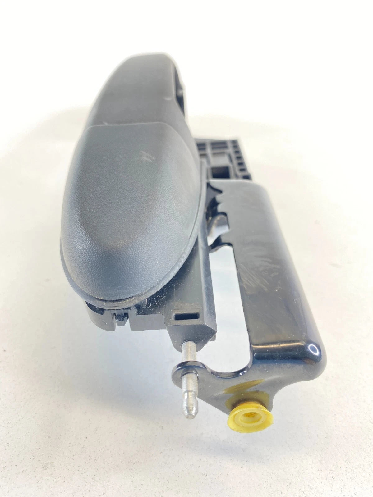 2008-2012 FORD ESCAPE REAR LEFT SIDE EXTERIOR DOOR HANDLE 9L84-78266B23-A OEM