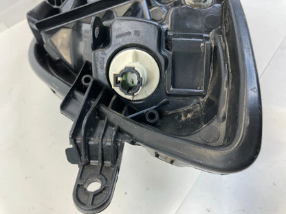 2007 2008 TOYOTA YARIS HATCHBACK LIFTBACK HEADLIGHT ASSEMBLY LEFT SIDE LAMP OEM