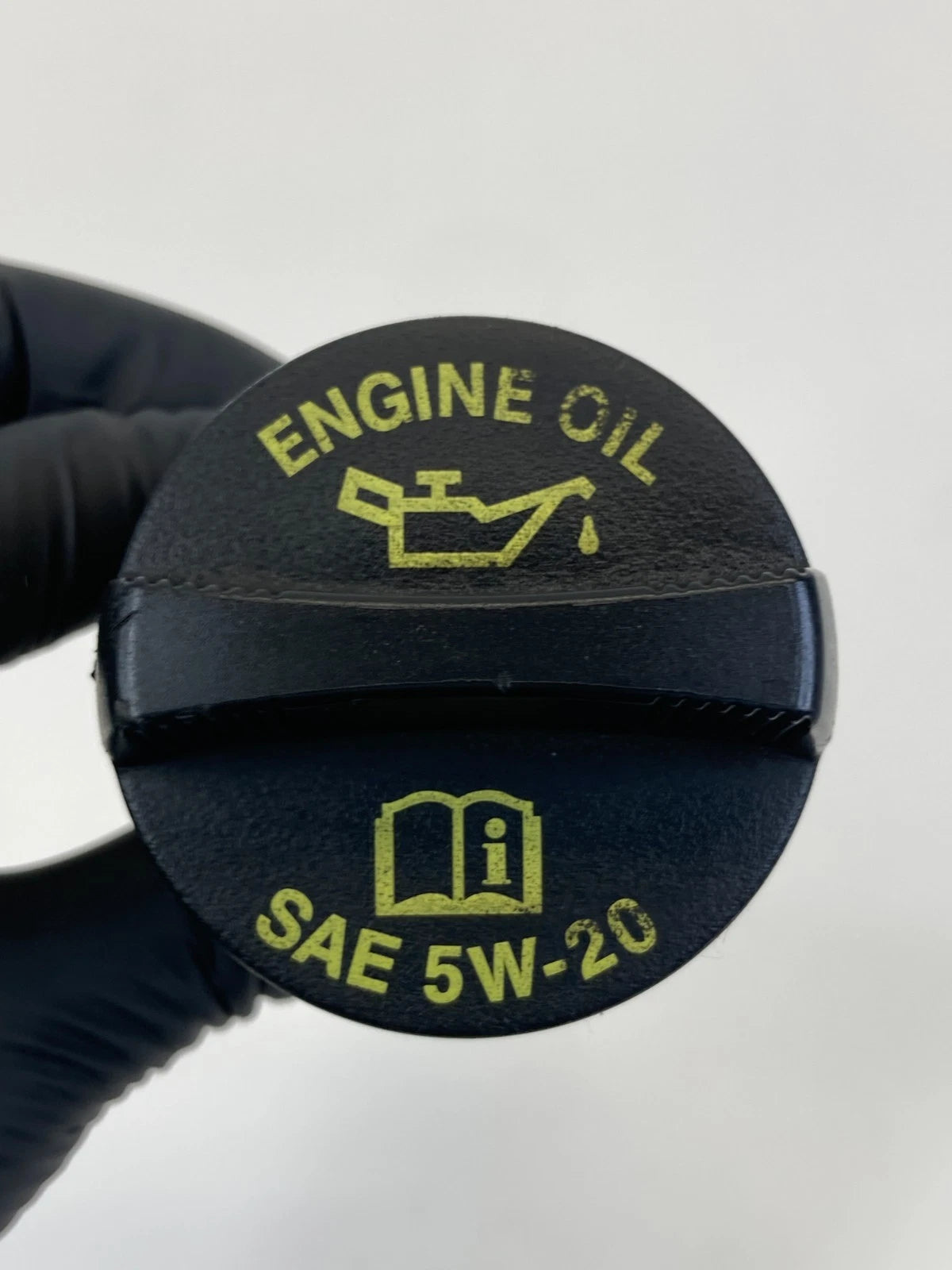 13-16 CHRYSLER TOWN & COUNTRY ENGINE OIL FILLER FLUID COVER CAP SAE 5W-20 OEM