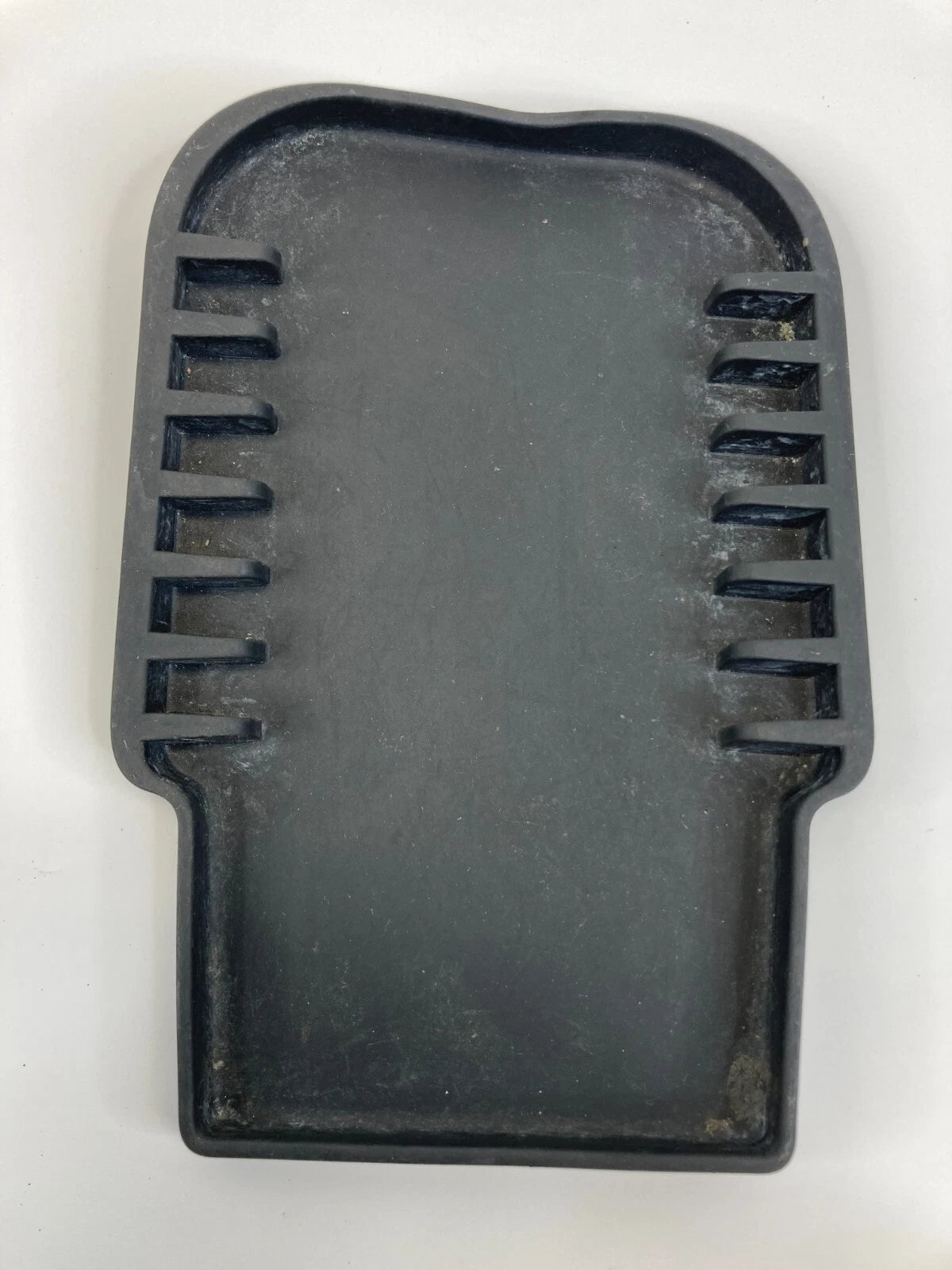 06-09 LAND ROVER RANGE ROVER SPORT CENTER CONSOLE STORAGE BOX TRAY RUBBER MAT