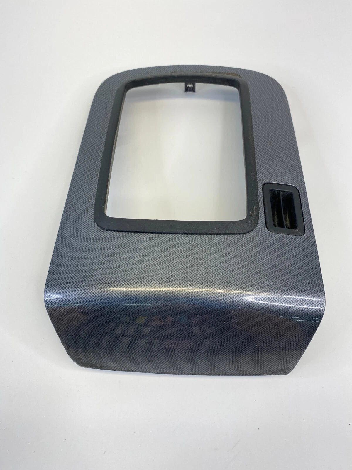 2006-2008 HYUNDAI SONATA CENTER CONSOLE SHIFTER BEZEL TRIM PANEL 84651-3K200 OEM