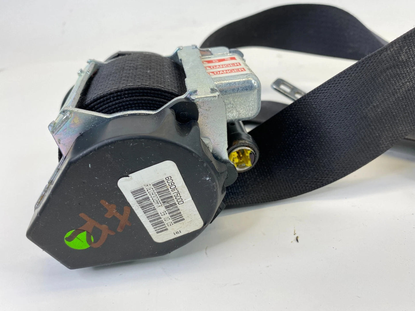 2009 2010 DODGE JOURNEY FRONT RIGHT PASSENGER SEAT BELT RETRACTOR 609067500D OEM