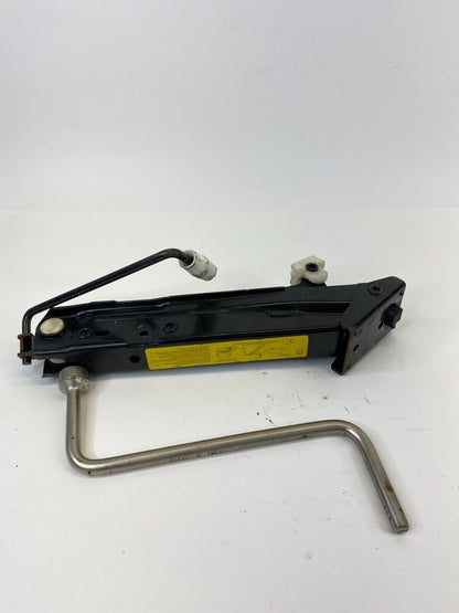 2004 05 06 2007 BMW 525i 530i Emergency Spare Tire Jack Tool Kit OEM