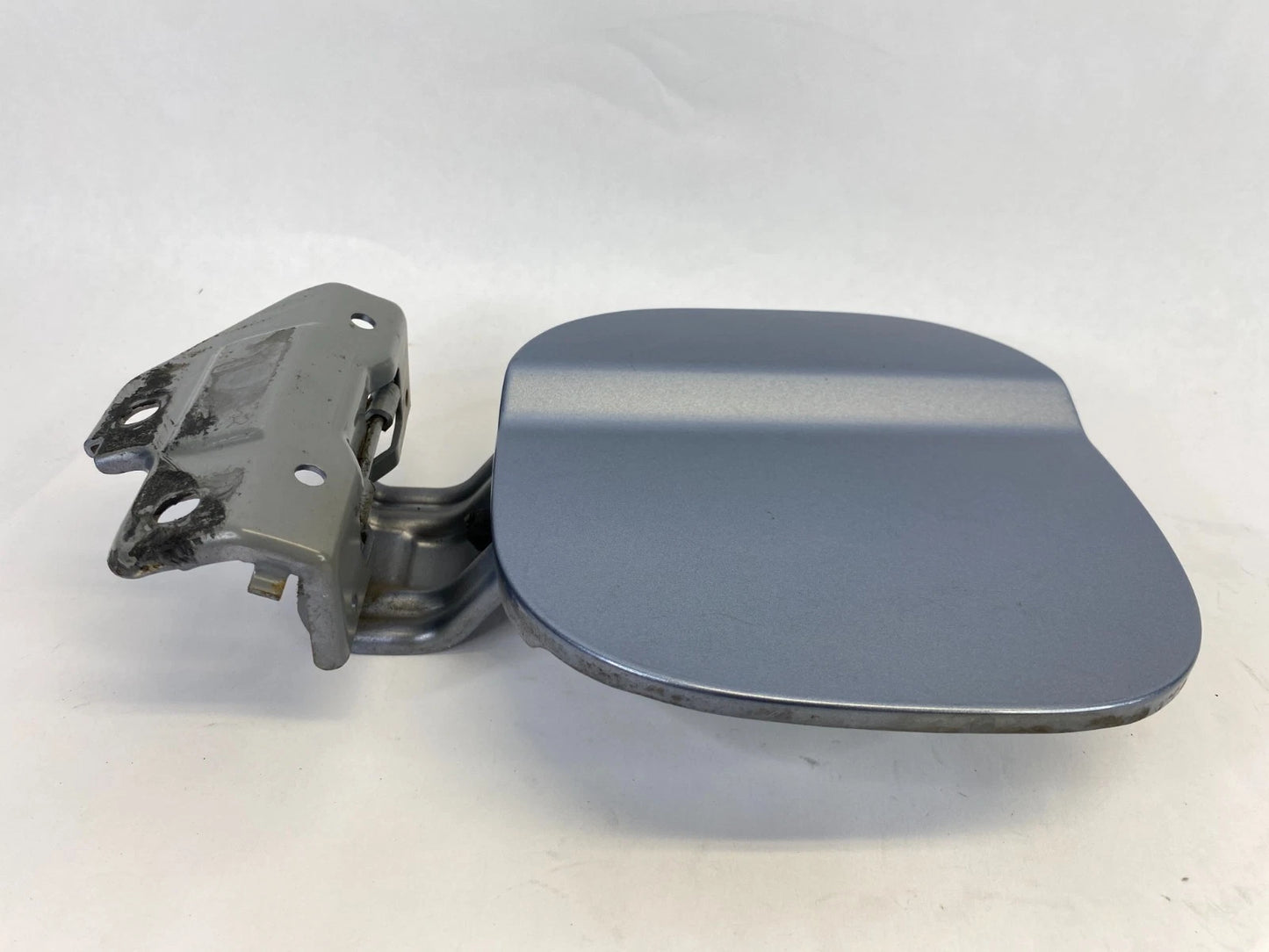 2007-2011 HONDA CR-V EXTERIOR FUEL DOOR GAS LID COVER W FILLER CAP ASSEMBLY OEM
