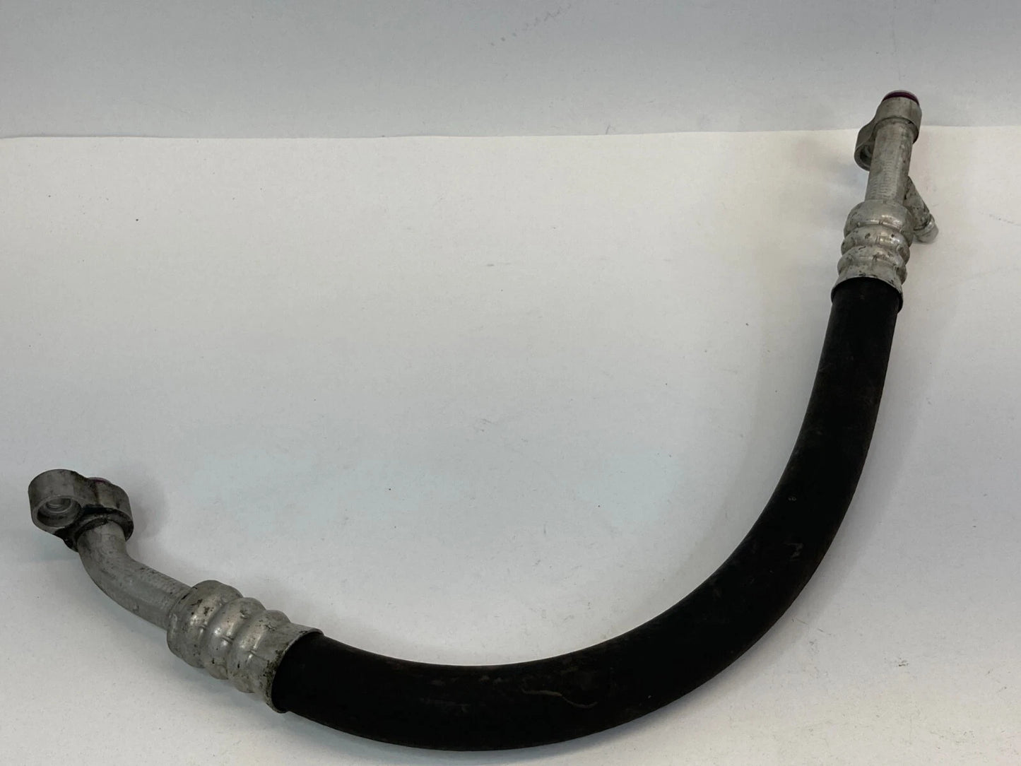 2000-2005 VOLKSWAGEN BEETLE A/C REFRIGERANT SUCTION HOSE TUBE LINE 1C0820744B