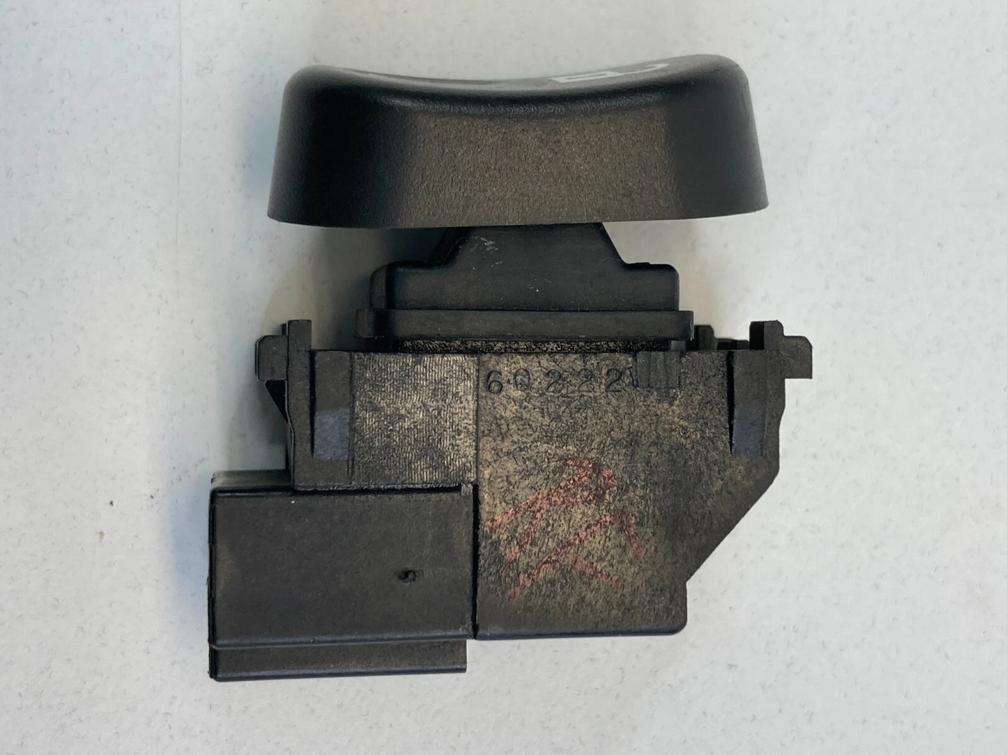 2006-2009 PONTIAC TORRENT FRONT RIGHT PASSENGER SIDE DOOR LOCK CONTROL SWITCH