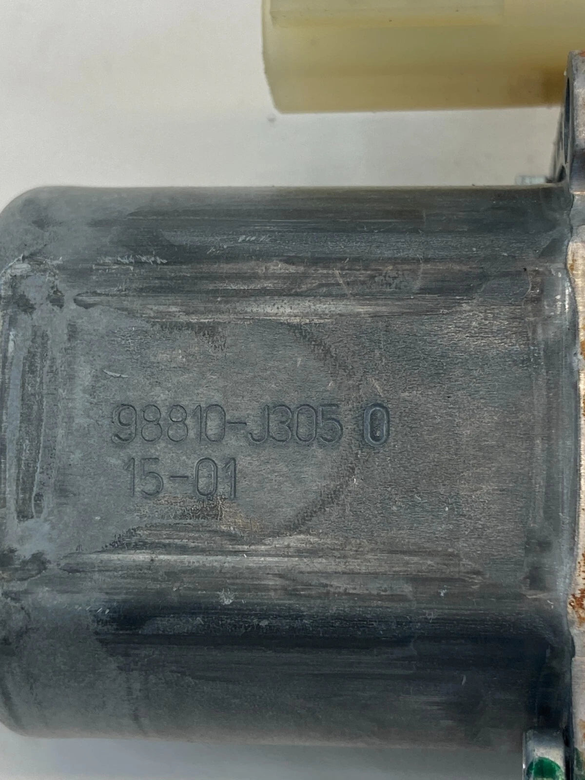 2012-2017 CHEVROLET EQUINOX FRONT RIGHT SIDE DOOR POWER WINDOW MOTOR 0130822680