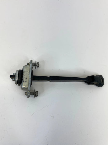 2012-2015 CHEVROLET CAPTIVA SPORT FRONT LEFT SIDE DOOR CHECK STOP STOPPER DETENT