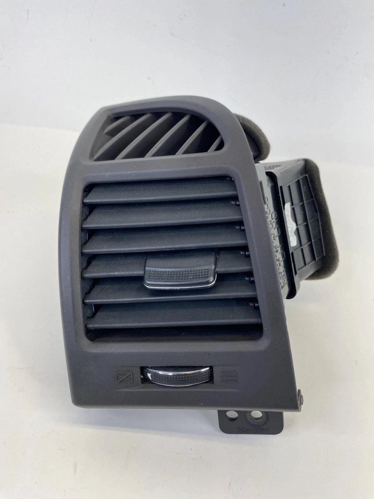 2007-2012 HYUNDAI SANTA FE DASH LEFT SIDE AC AIR VENT GRILLE OUTLET 97480-2B000