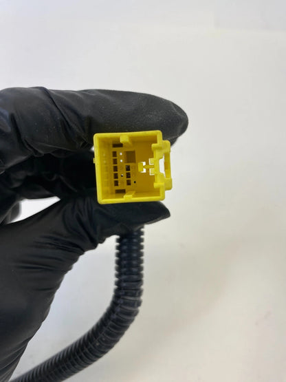 2012-2017 KIA RIO FRONT LEFT DRIVER SIDE SEAT BELT BUCKLE ASSY 88830-1W500HU OEM