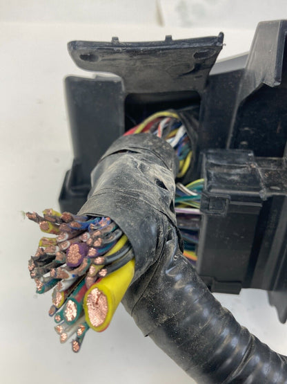 2010 2011 2012 Ford Fusion 2.5L Engine Fuse Relay Box Compartment 54-7146-3C OEM